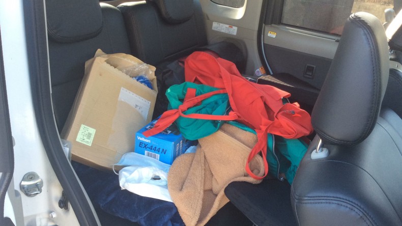 内装後方シート