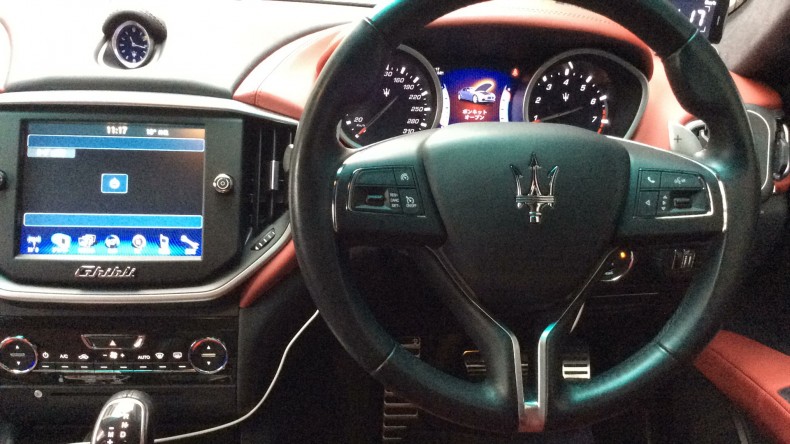 内装インパネ全体