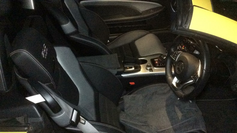 内装前方シート