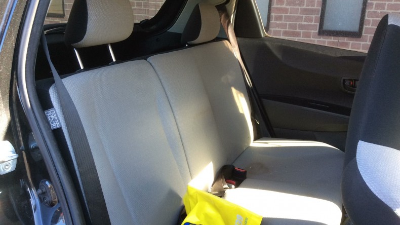 内装後方シート