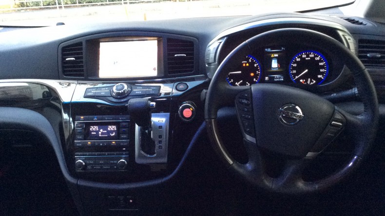 内装インパネ全体