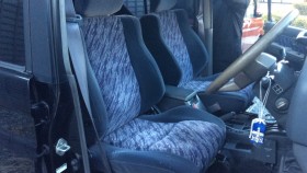 内装前方シート