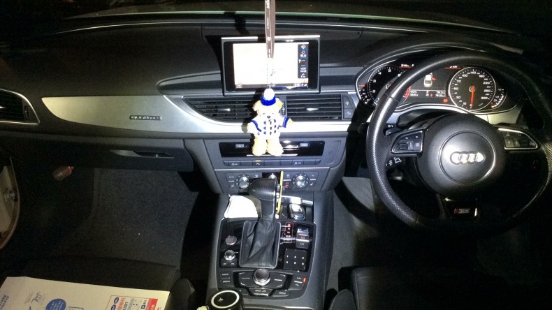 内装インパネ全体