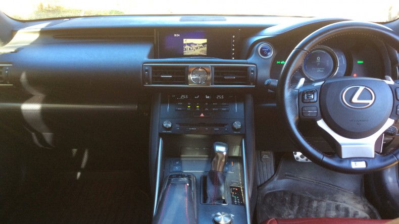 内装インパネ全体