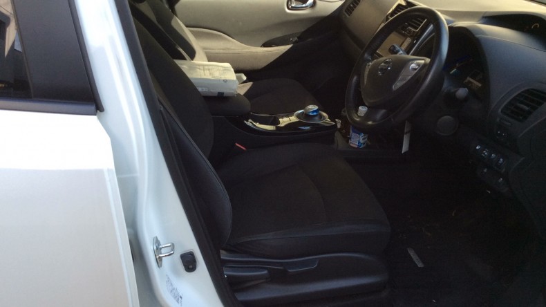 内装前方シート