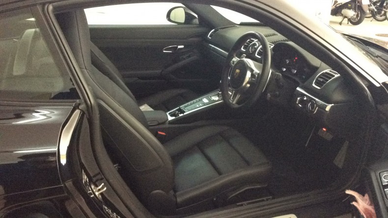 内装前方シート