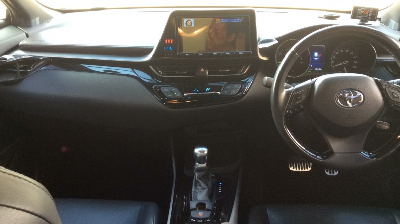 内装インパネ全体