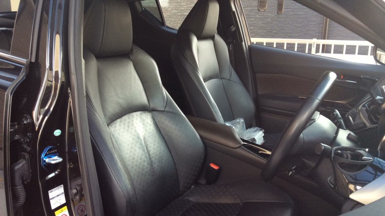 内装前方シート