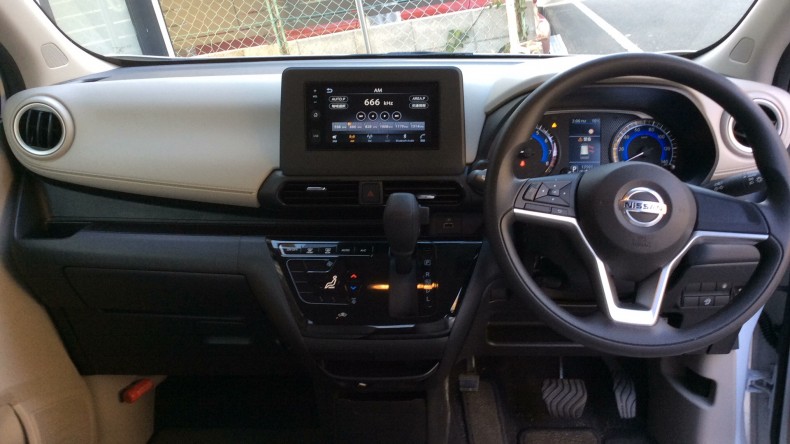 内装インパネ全体