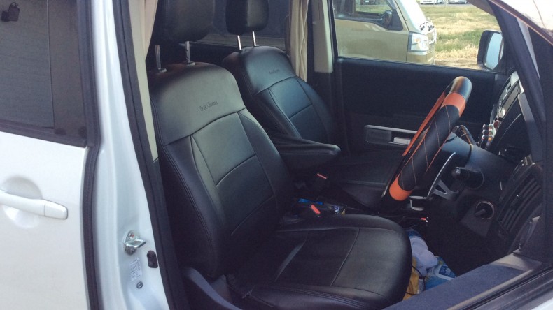 内装前方シート