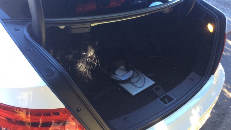 内装トランク