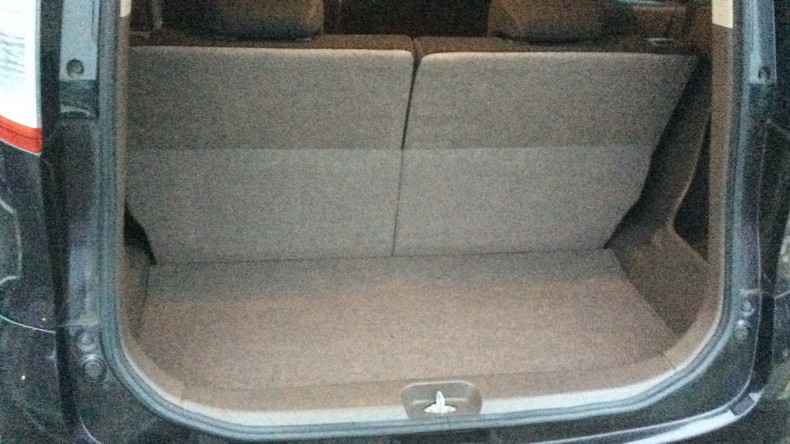 内装トランク