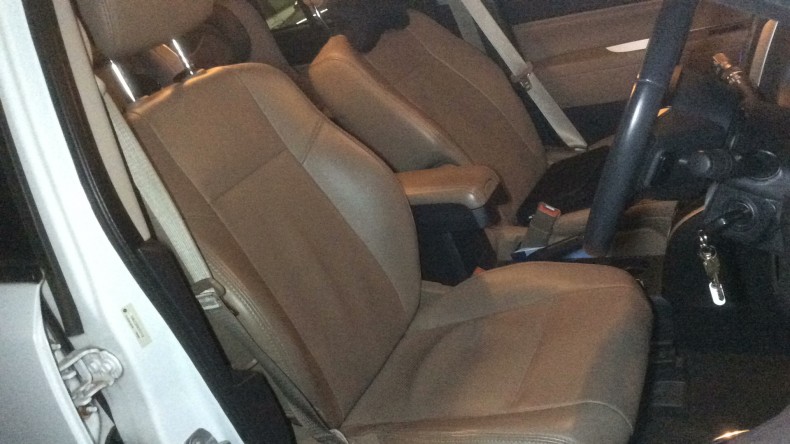 内装前方シート