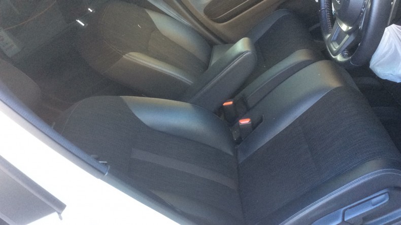 内装前方シート