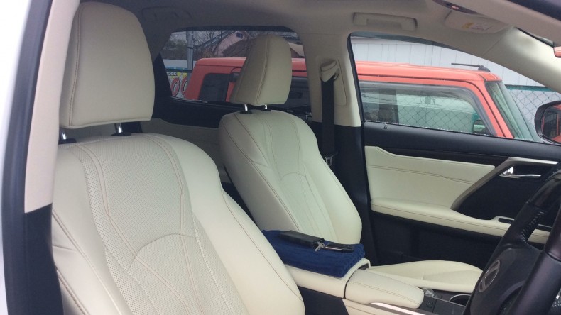 内装前方シート