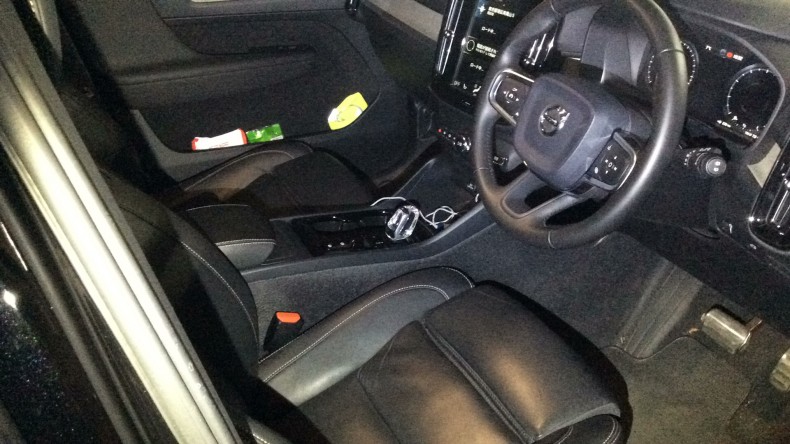 内装前方シート