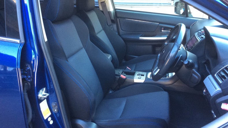 内装前方シート