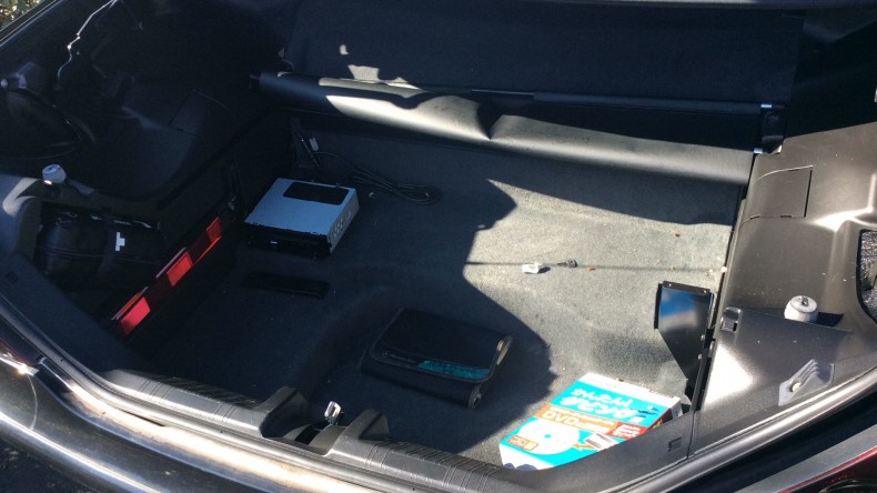 内装トランク