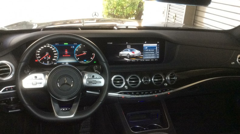 内装インパネ全体