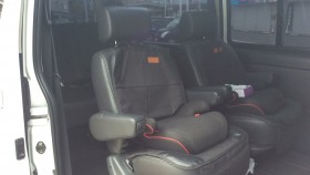 内装後方シート