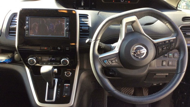 内装インパネ全体