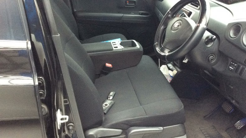 内装前方シート