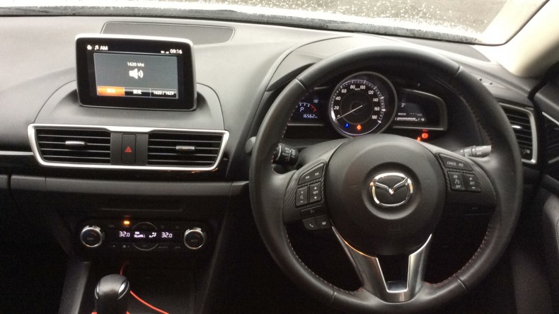 内装インパネ全体