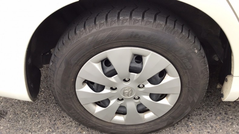 タイヤホイール前