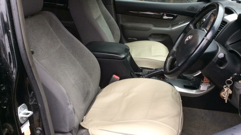 内装前方シート