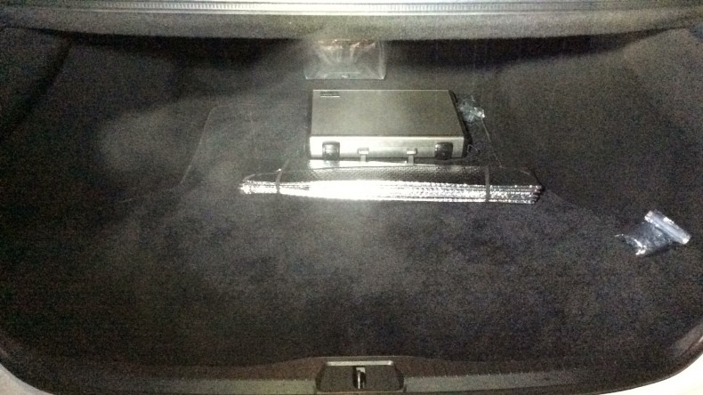 内装トランク