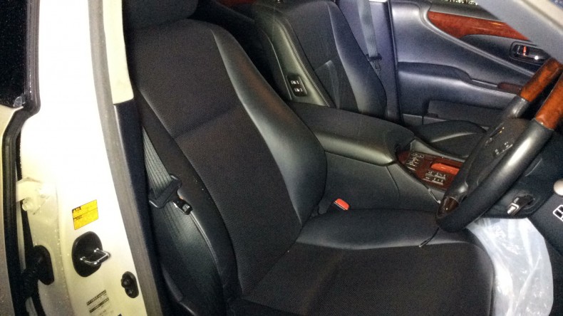 内装前方シート