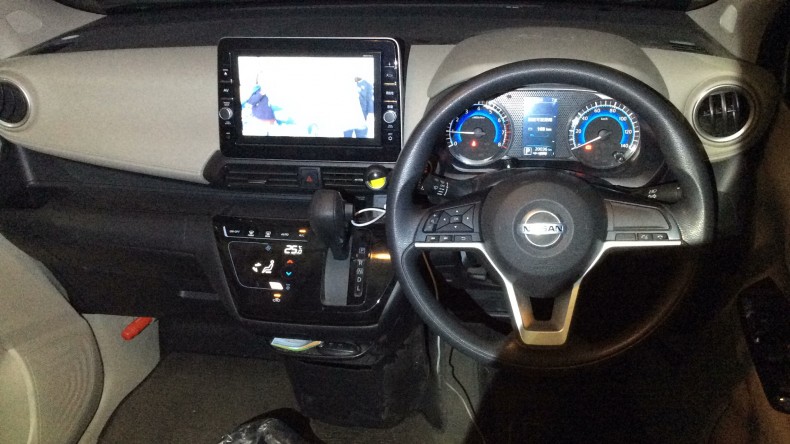 内装インパネ全体