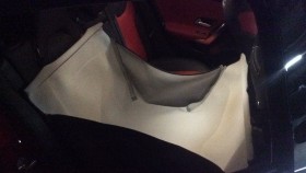 内装後方シート