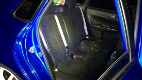 内装後方シート