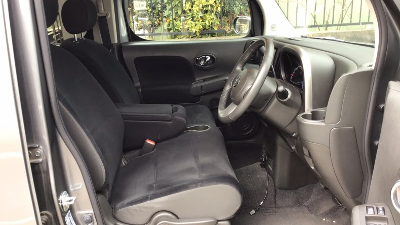 内装前方シート