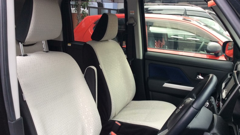 内装前方シート