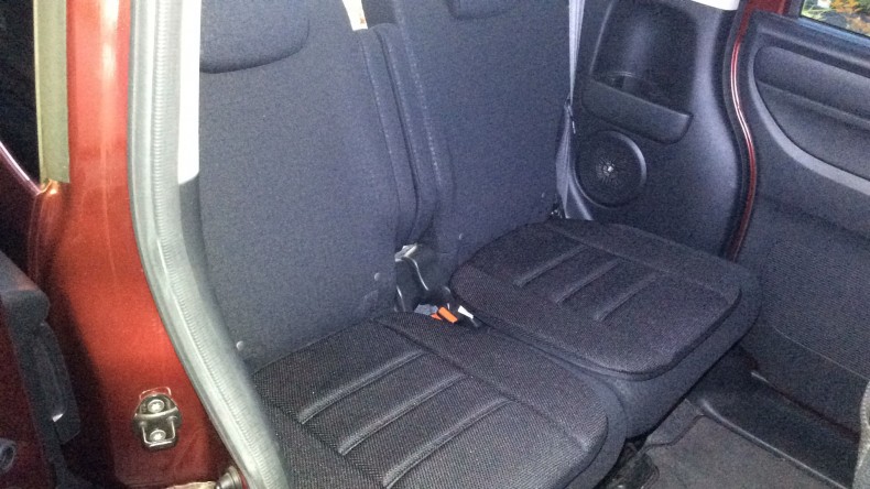 内装後方シート