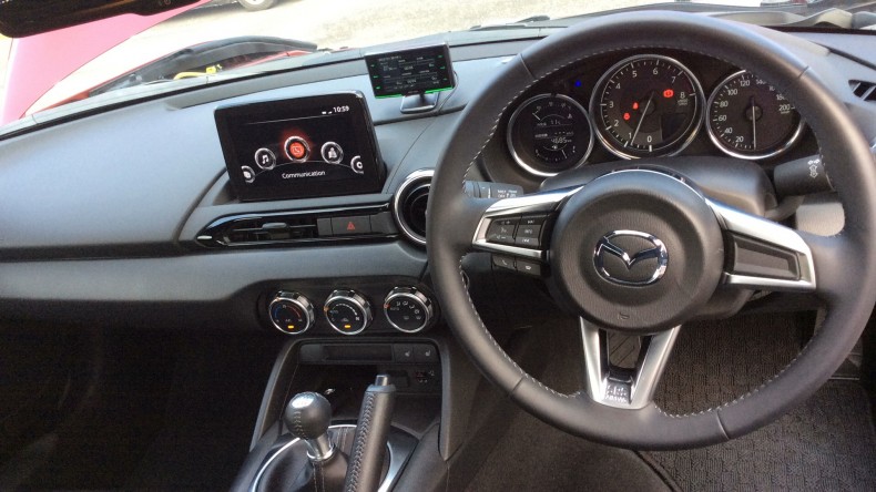 内装インパネ全体