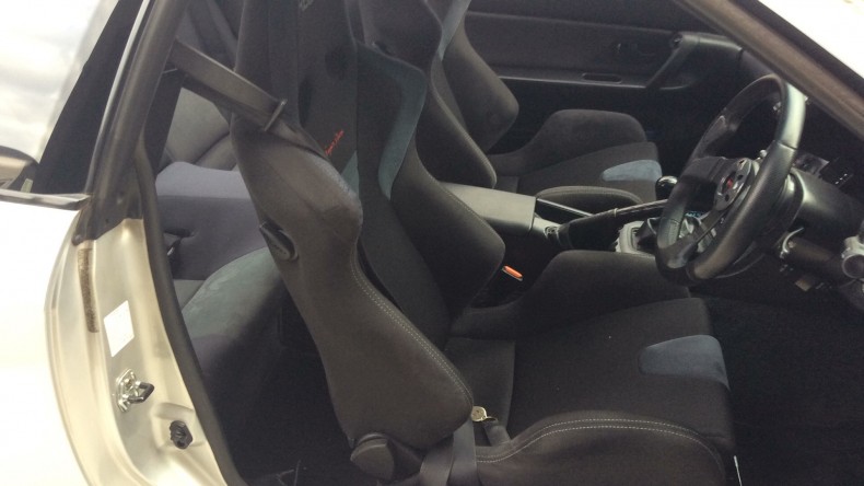 内装前方シート