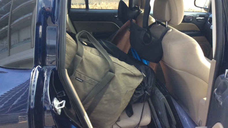 内装後方シート