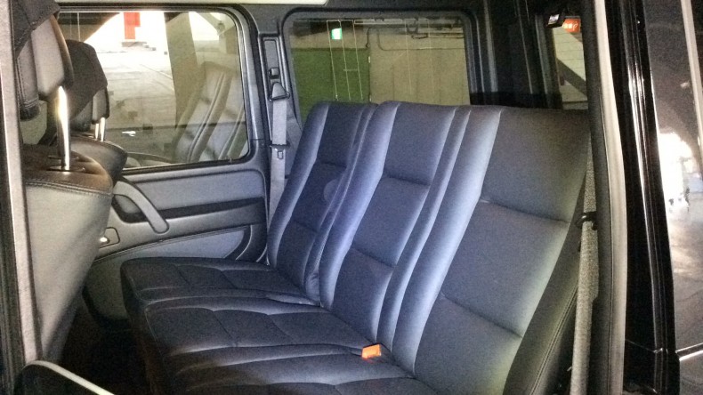 内装後方シート