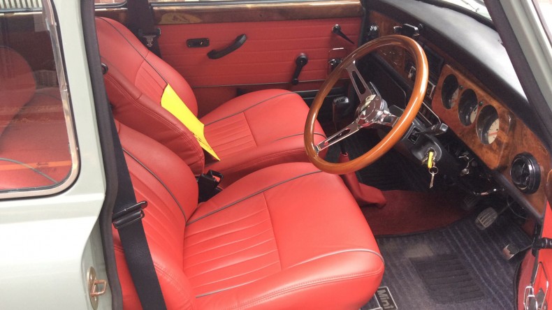 内装前方シート