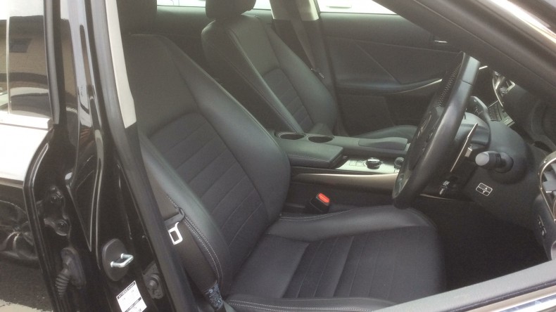 内装前方シート