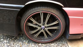 タイヤホイール前