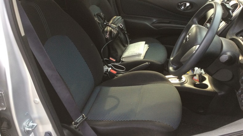 内装前方シート