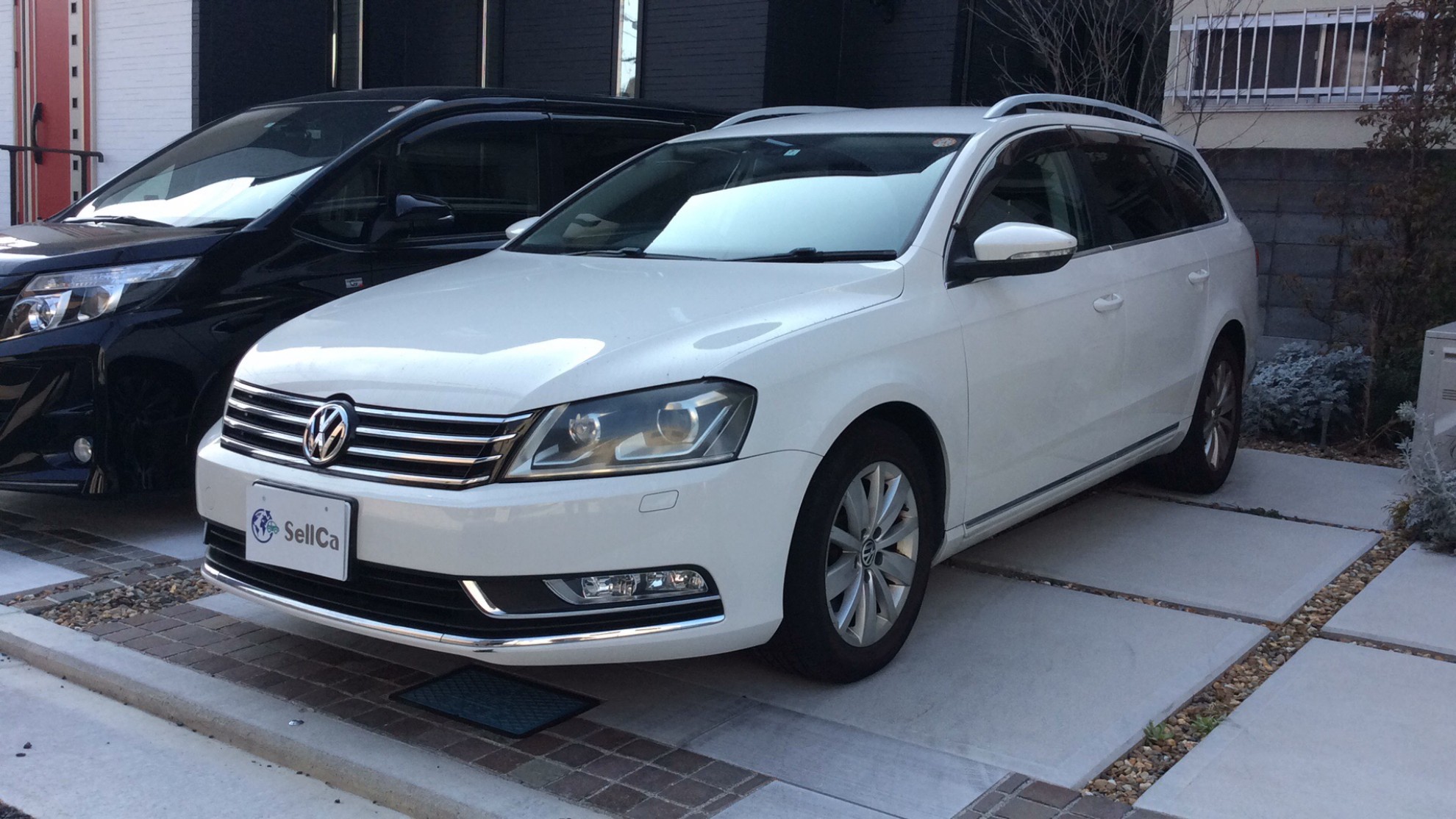 フォルクスワーゲン　パサートヴァリアントの車種サムネイル画像