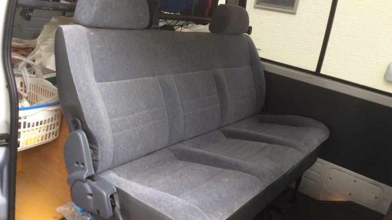 内装後方シート