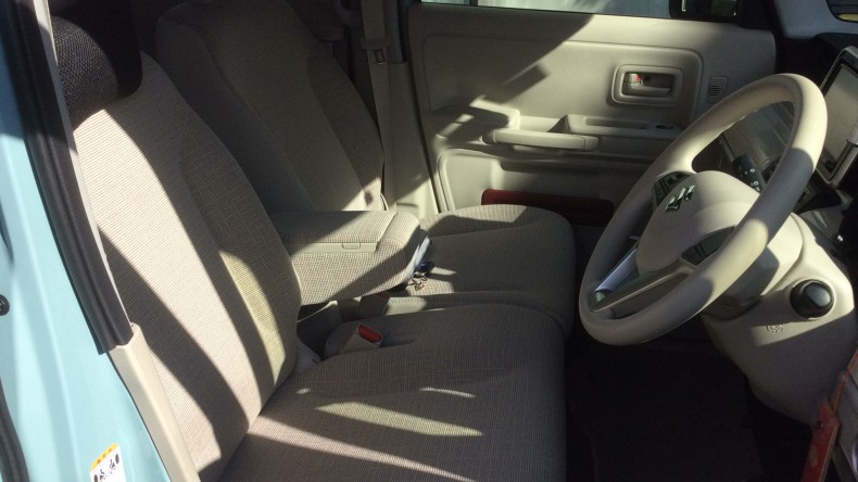 内装前方シート