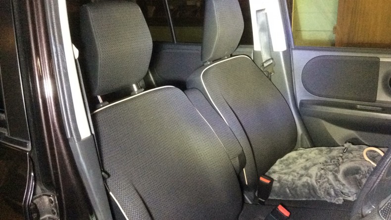 内装前方シート