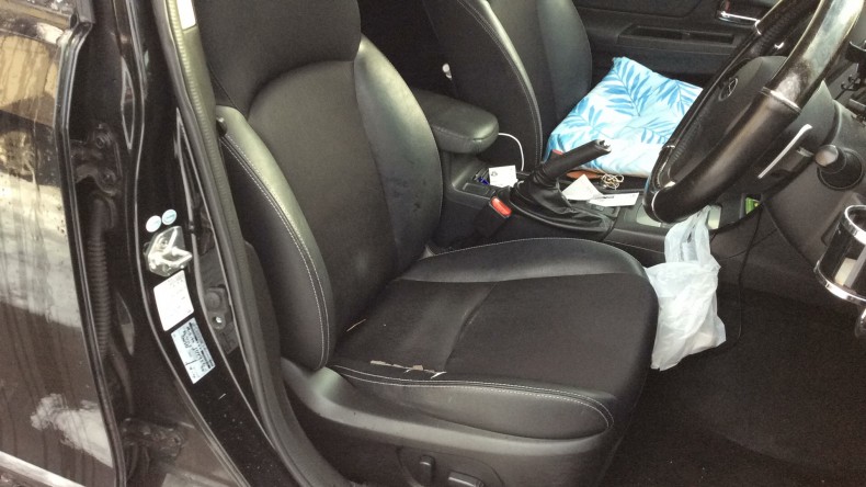 内装前方シート